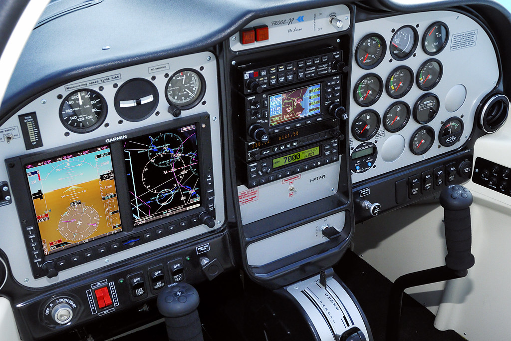 Technam-p2002 cockpit